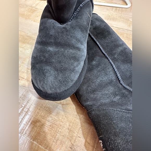UGG Australia classic tall black boots 👢 - Picture 13 of 13